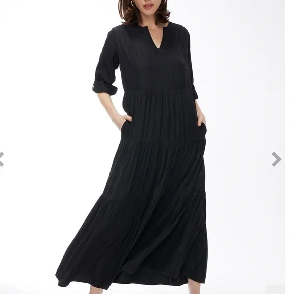 chinese dress ladies Black Maxi Dress With Cut Out And Long Sleeves